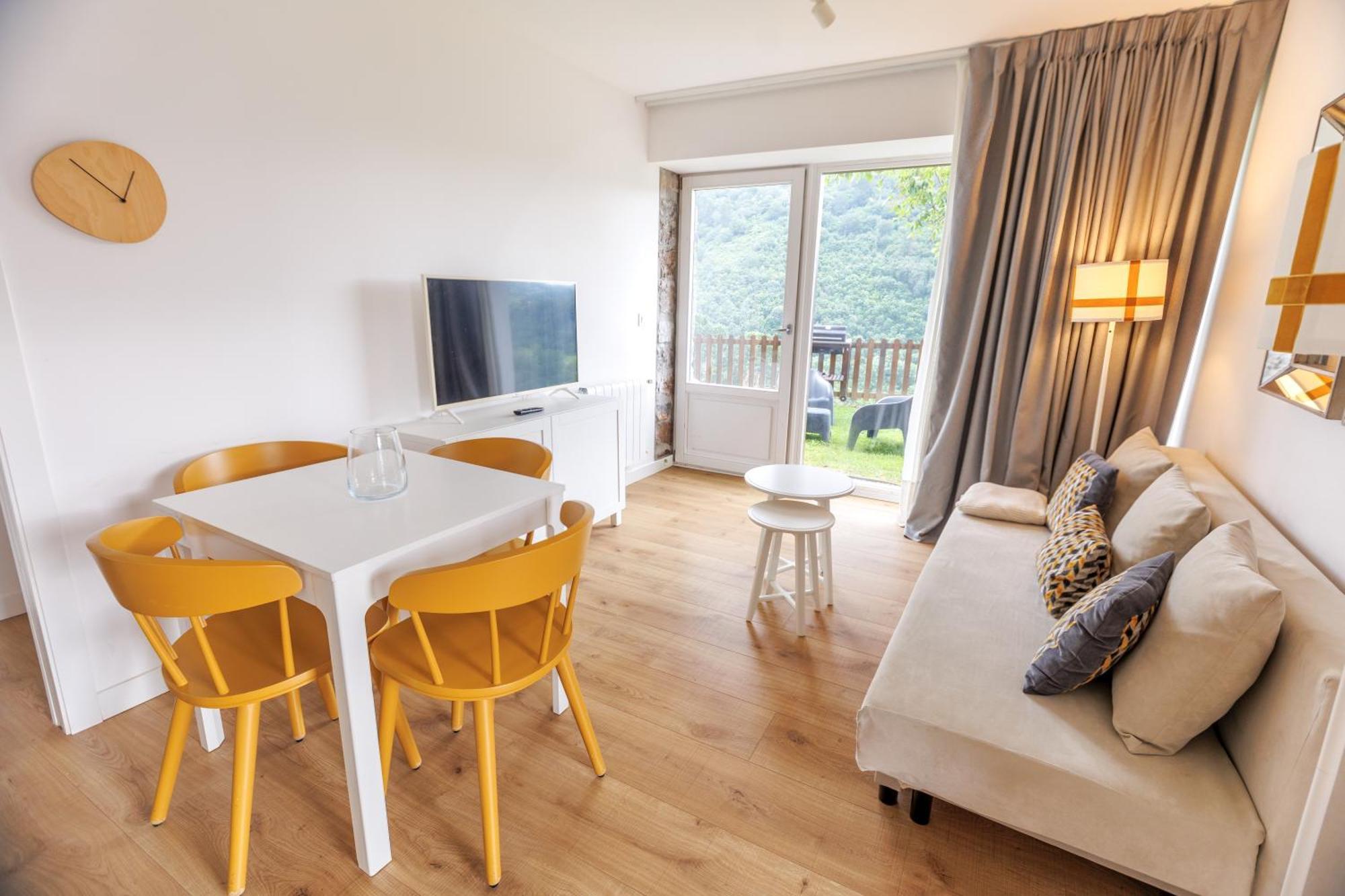 Finca La Caseria Apartamentos Onís 外观 照片